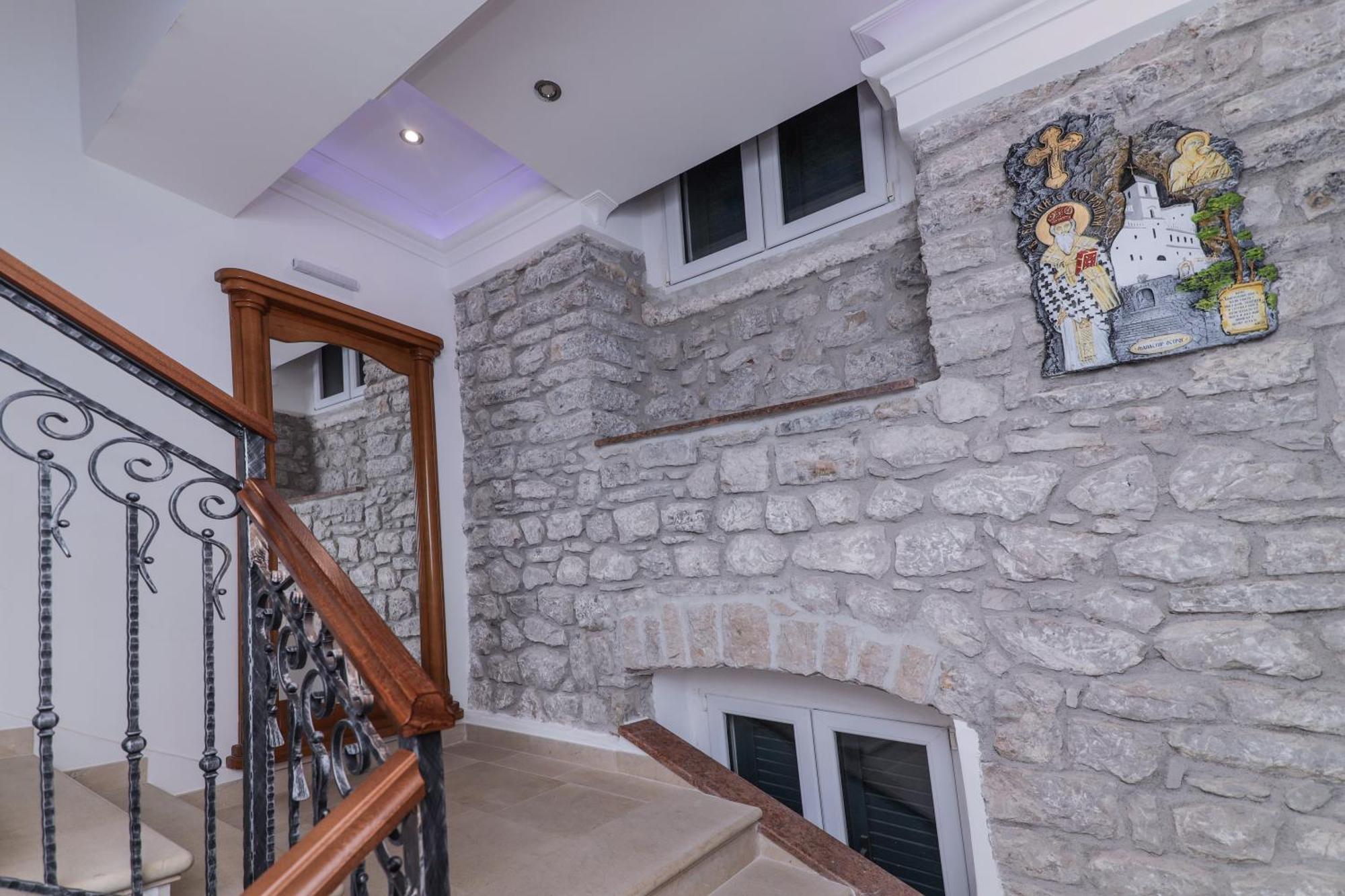 Hotel Rr Херцег Нови Екстериор снимка