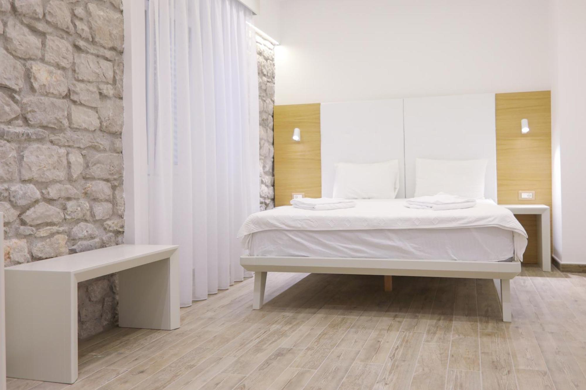 Hotel Rr Херцег Нови Екстериор снимка